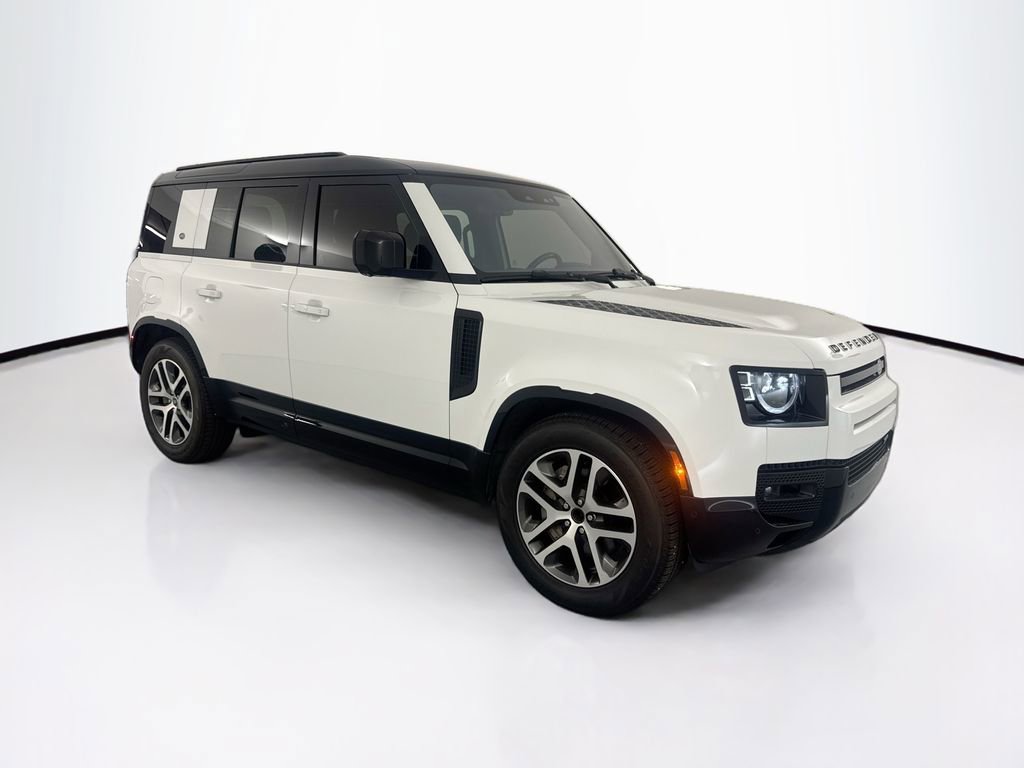 Certified 2022 Land Rover Defender 110 X-Dynamic SE AWD/4WD image 3