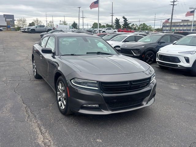 Used 2017 Dodge Charger SXT w/ AWD Plus Group image 3