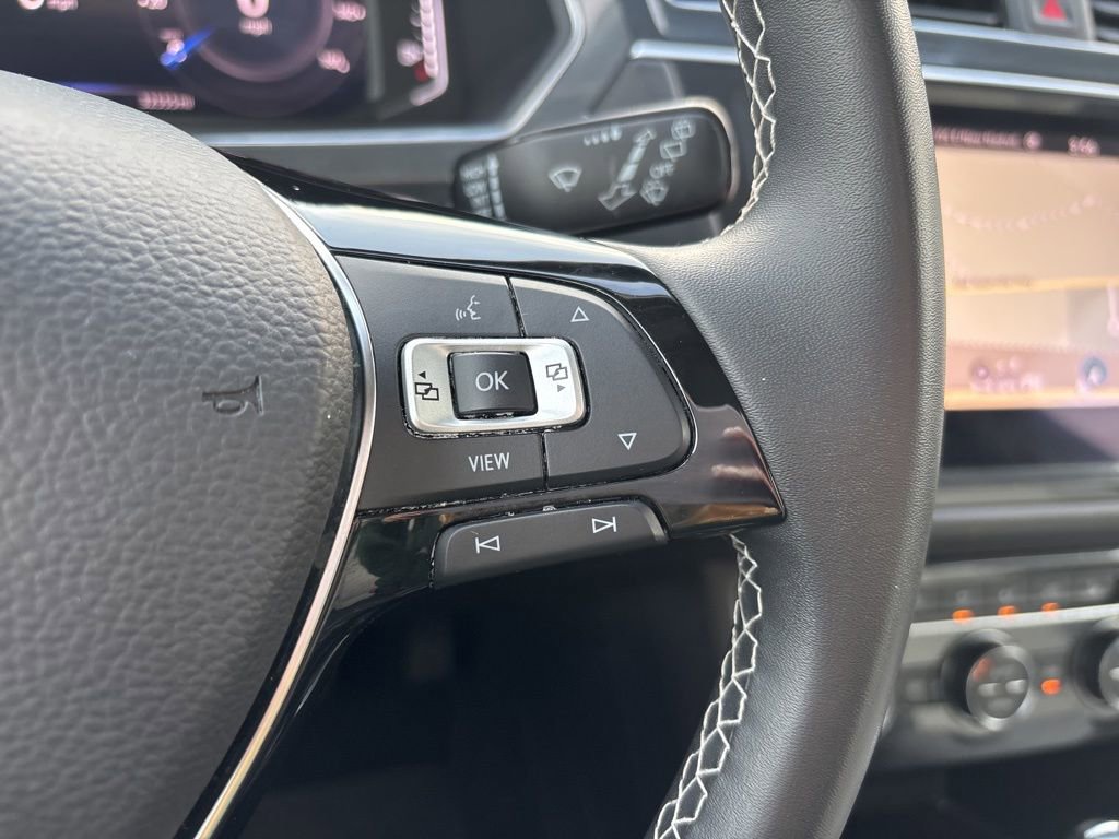 Used 2021 Volkswagen Tiguan SEL image 18