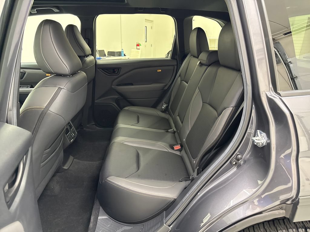 Used 2026 Subaru Forester Wilderness AWD/4WD image 26