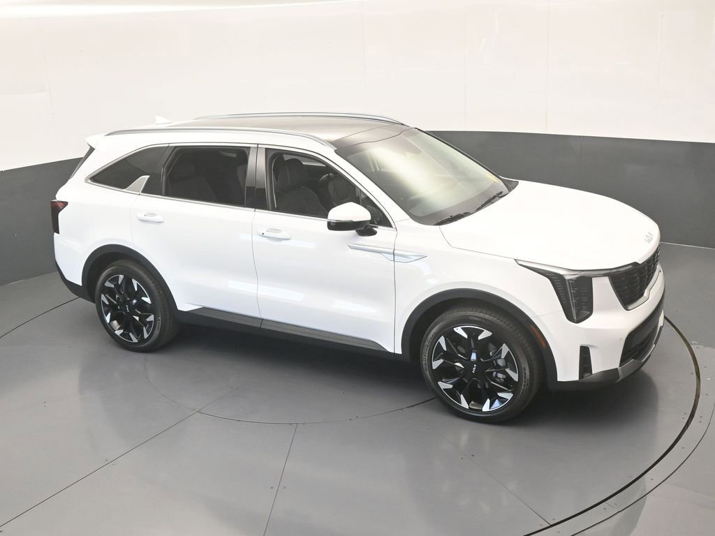 Used 2025 Kia Sorento EX w/ Panoramic Sunroof Package FWD image 56