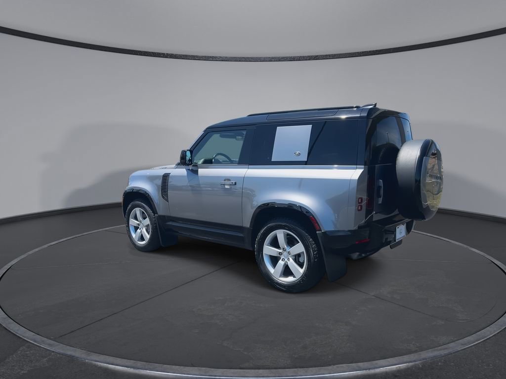 Used 2024 Land Rover Defender 90 X-Dynamic SE AWD/4WD image 6