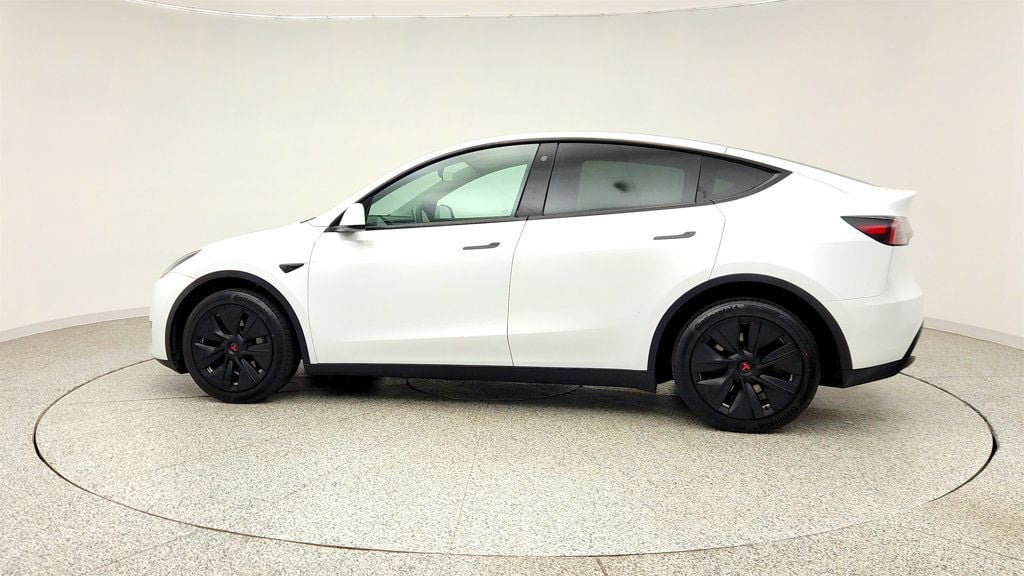 Used 2023 Tesla Model Y Long Range AWD/4WD image 8