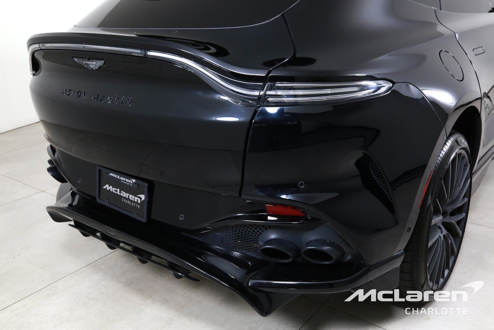 Used 2023 Aston Martin DBX 707 AWD/4WD image 40