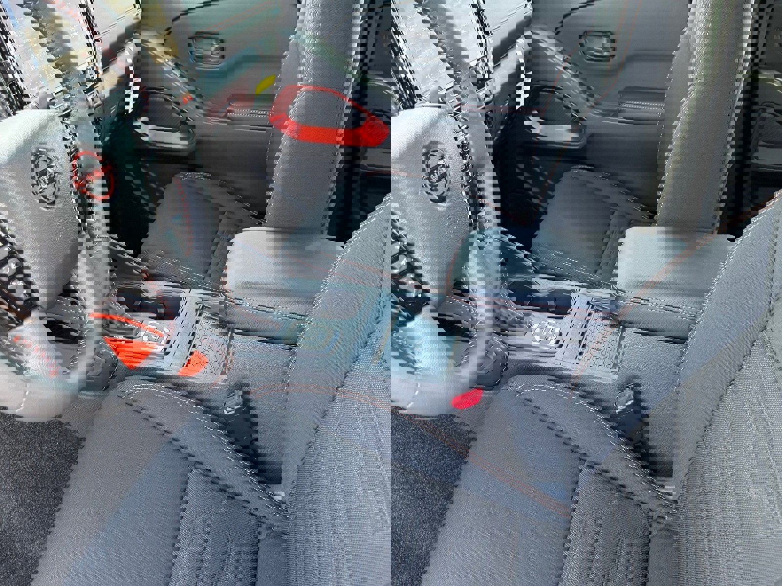 New 2026 Nissan Frontier PRO-4X w/ Pro-4x Convenience Package image 23