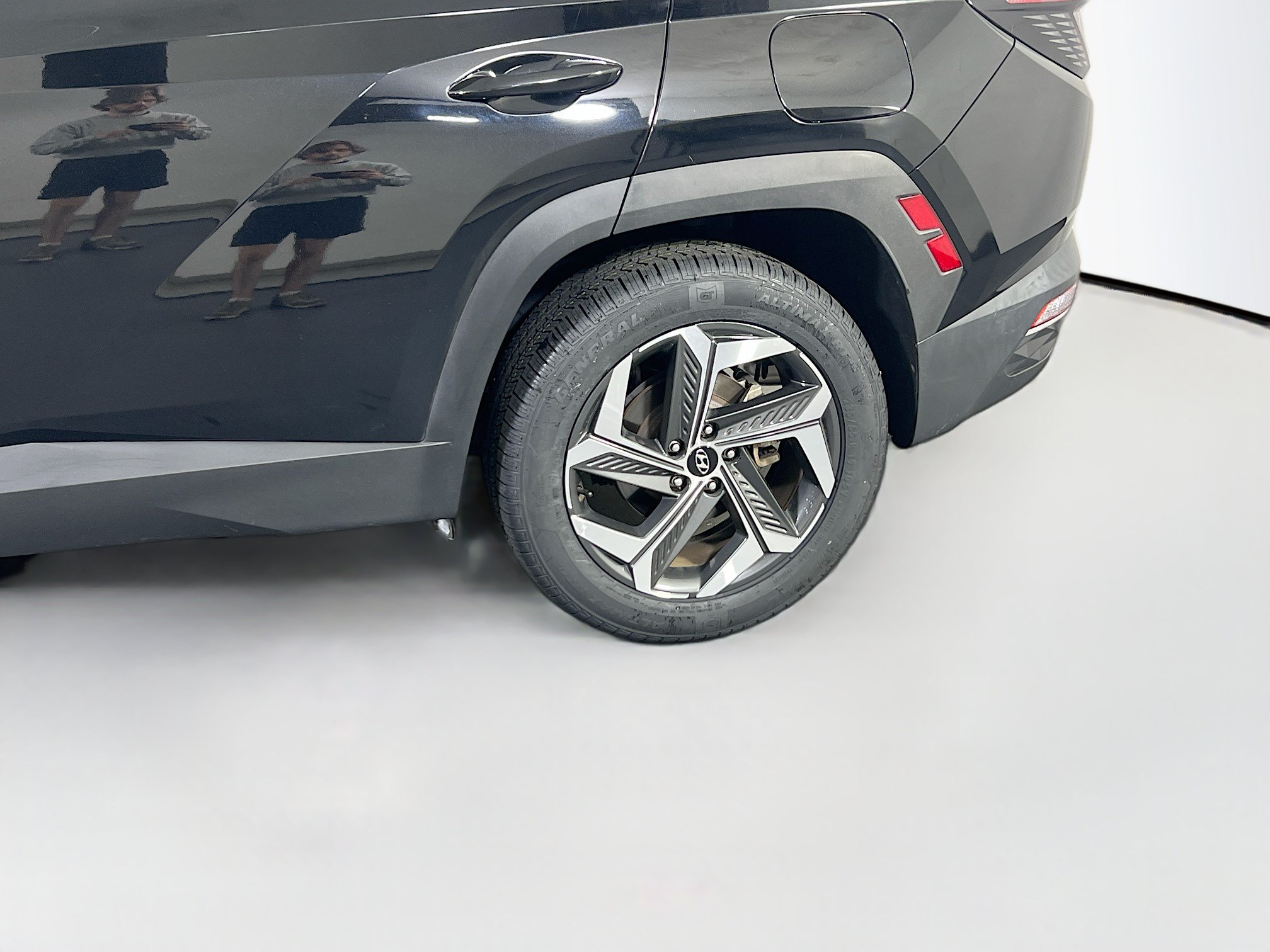 Used 2023 Hyundai Tucson SEL w/ Convenience Package AWD/4WD image 30
