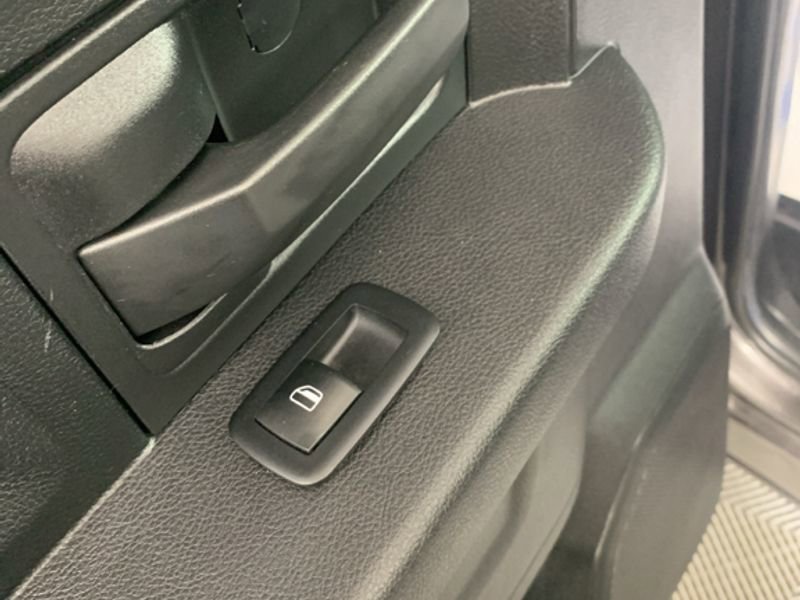 Used 2014 RAM 1500 Express image 33