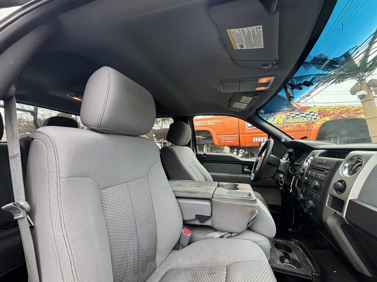 Used 2012 Ford F150 XLT AWD/4WD image 23