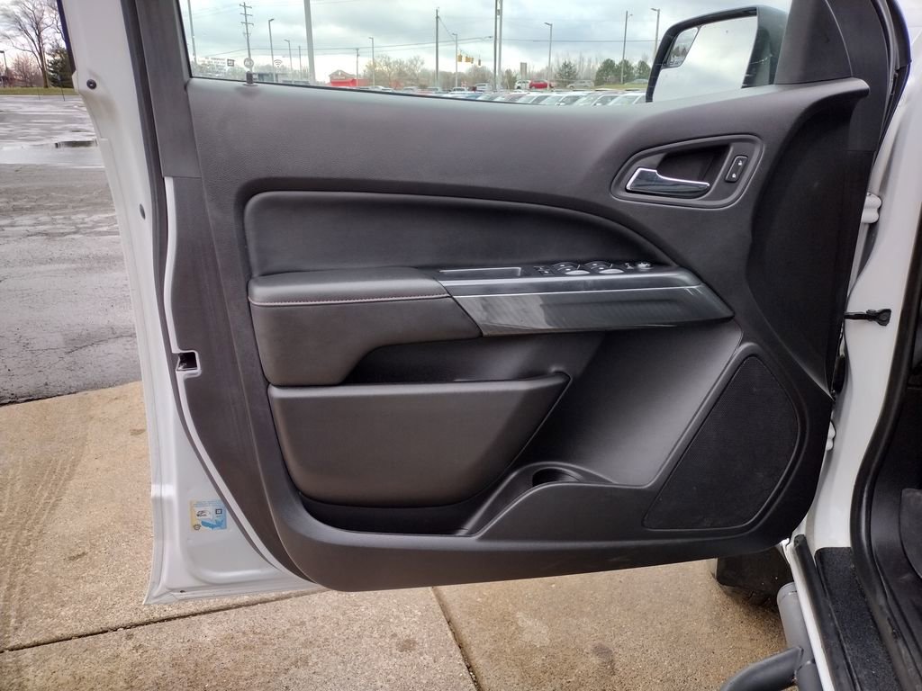 Used 2020 GMC Canyon All Terrain w/ All Terrain X Package image 30