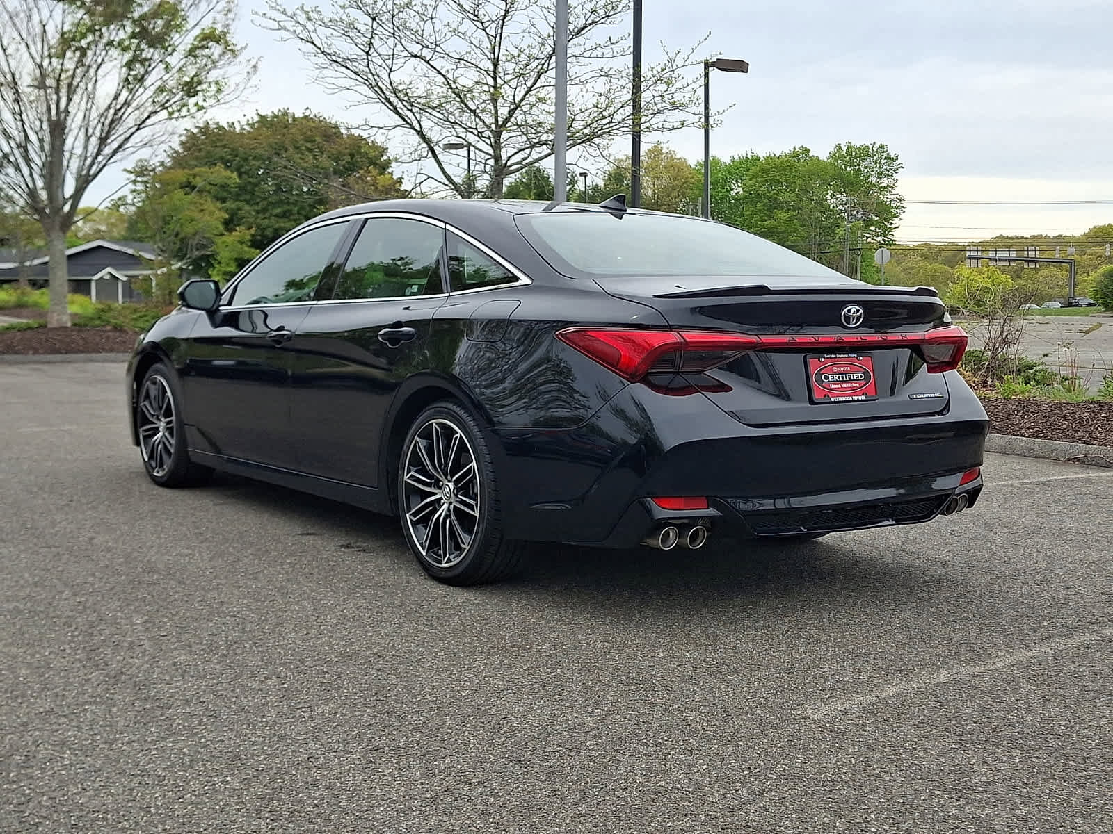 Certified 2019 Toyota Avalon Touring w/ All Weather Liner Package FWD image 7