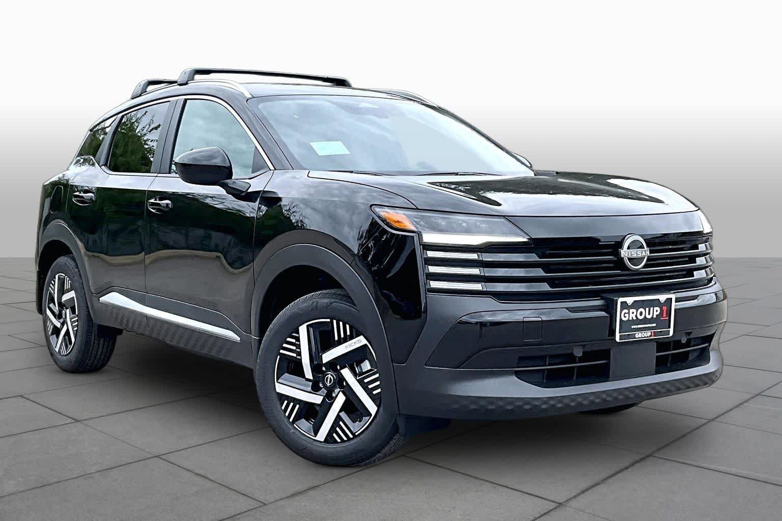 New 2027 Nissan Kicks SV FWD image 2