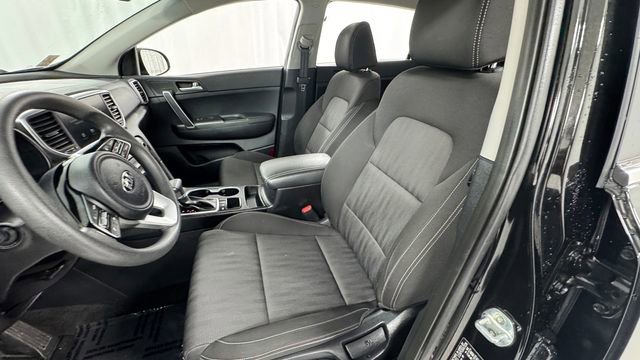 Used 2021 Kia Sportage LX AWD/4WD image 10