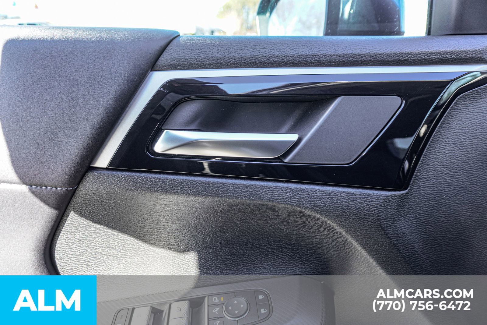 Used 2025 Mitsubishi Outlander SE image 56