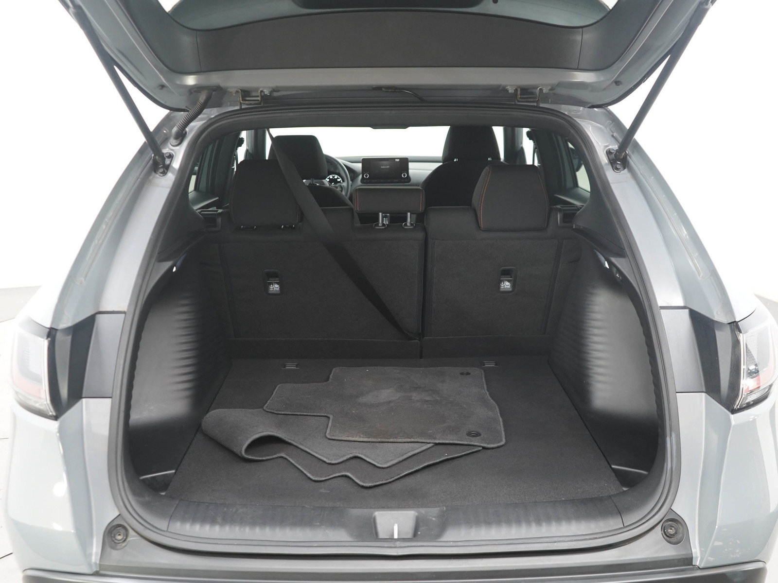 Used 2024 Honda HR-V Sport image 16