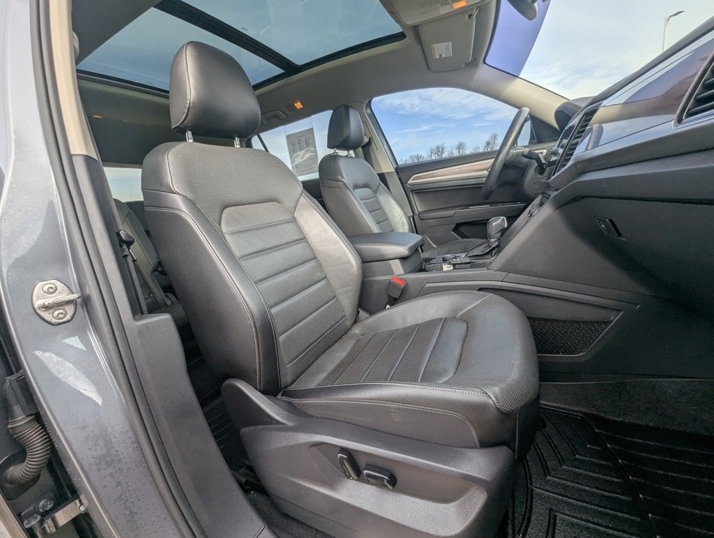 Used 2019 Volkswagen Atlas SEL Premium image 27