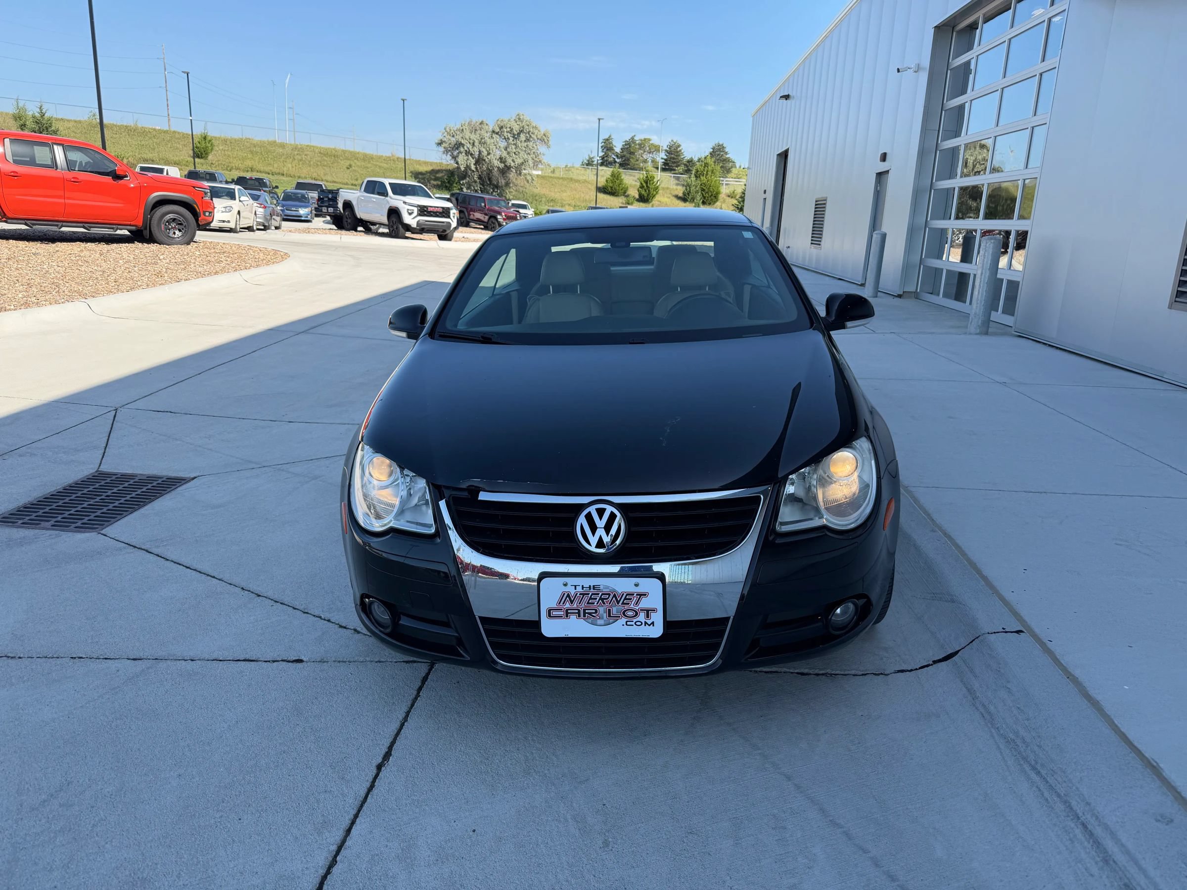 Used 2008 Volkswagen Eos Lux FWD image 12