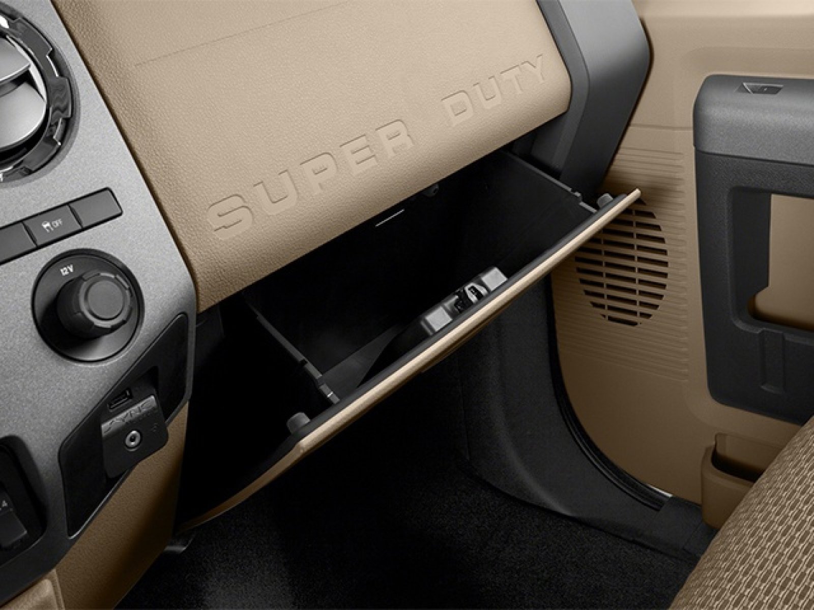 Used 2014 Ford F350 Lariat w/ Lariat Ultimate Package image 14