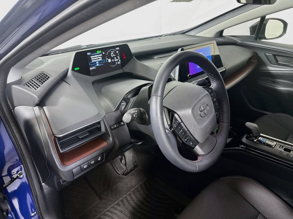 Certified 2026 Toyota Prius Plug-In Hybrid FWD image 9