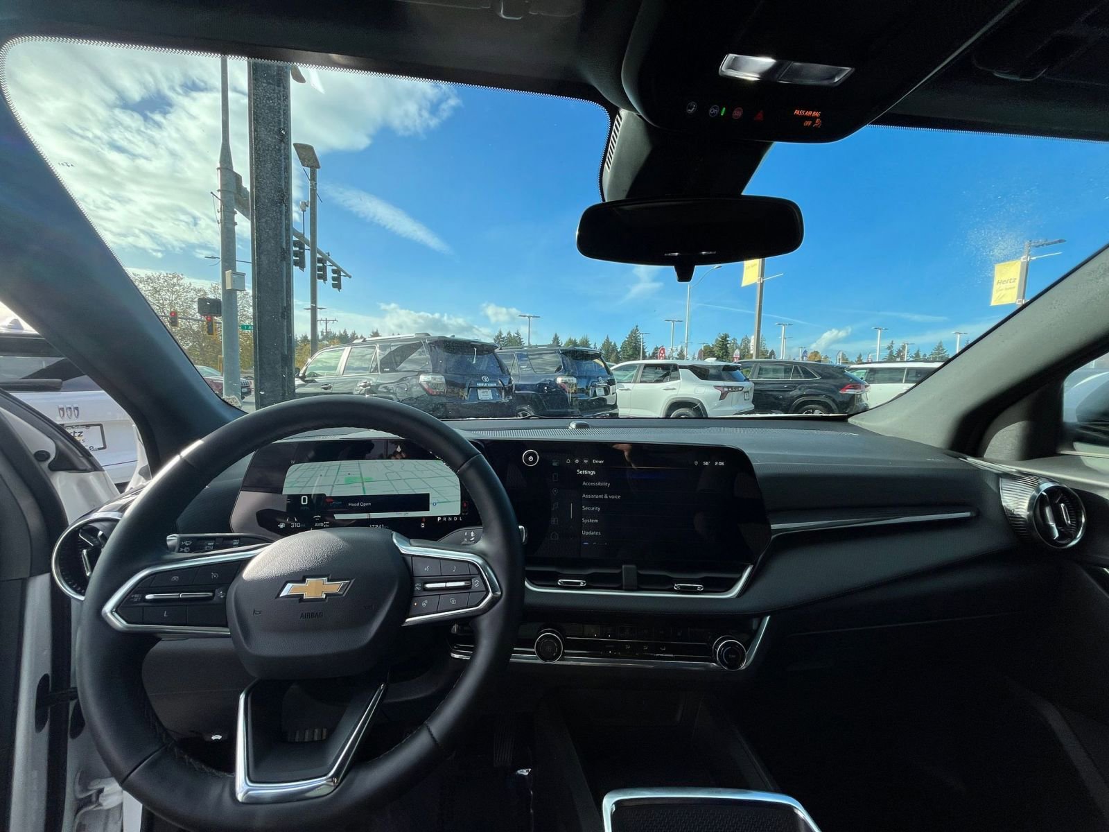 Used 2025 Chevrolet Equinox LT image 33