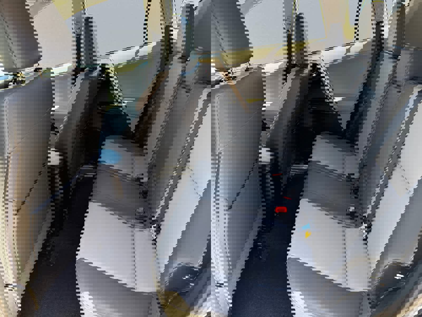 Used 2013 Toyota RAV4 Limited AWD/4WD image 18