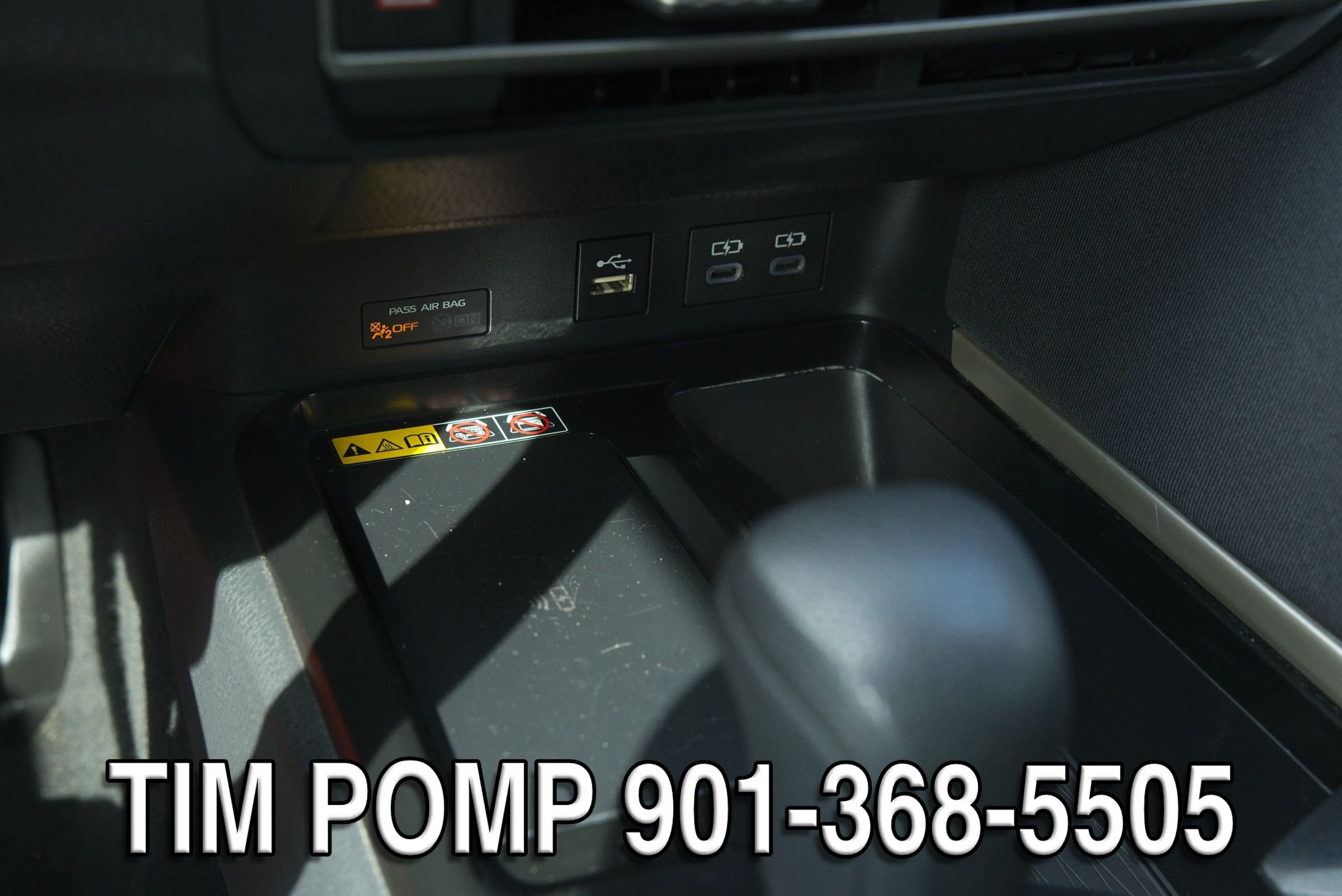 Used 2025 Toyota Camry LE FWD image 24