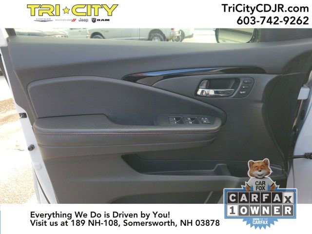 Used 2024 Honda Ridgeline Black Edition image 17