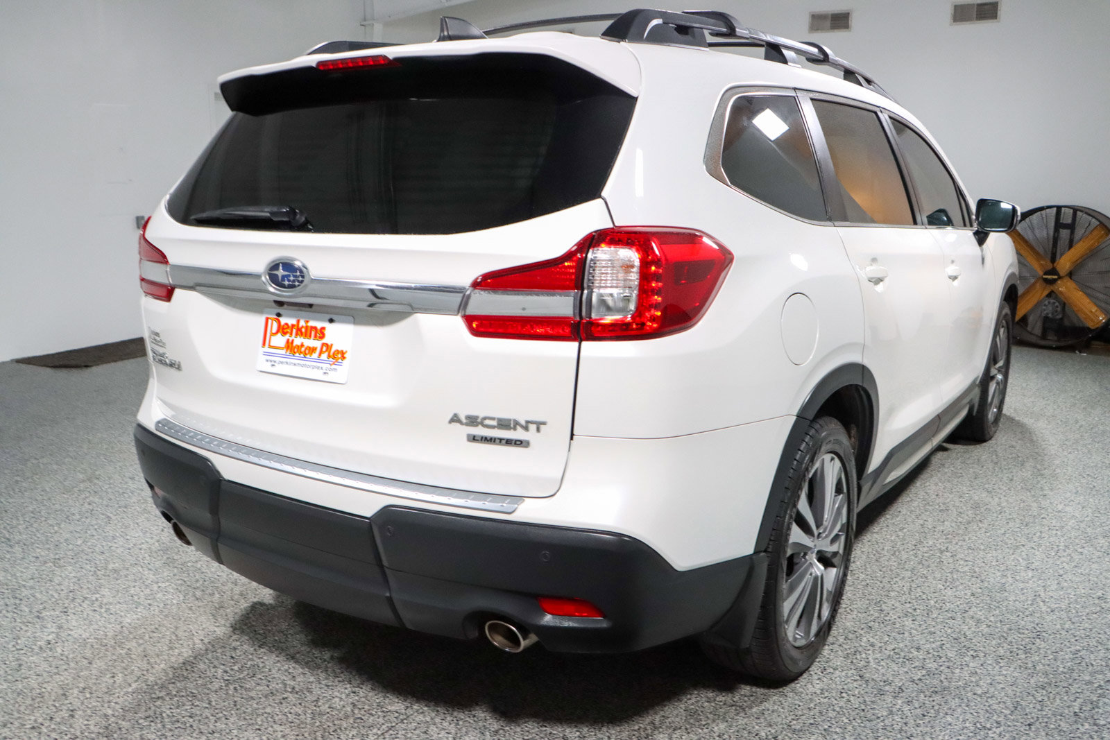 Used 2020 Subaru Ascent Limited w/ Technology Package image 7