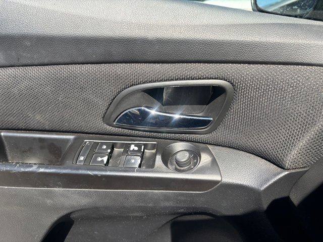 Used 2014 Chevrolet Cruze LT w/ RS Package image 12