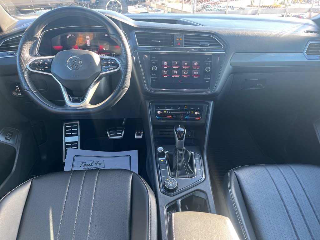 Used 2024 Volkswagen Tiguan SE R-Line image 7