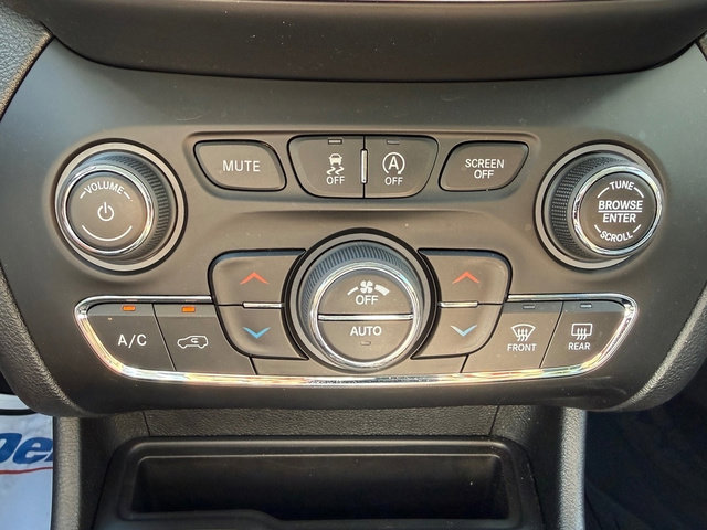 Used 2022 Jeep Cherokee Latitude Lux w/ Sun & Sound Group image 24