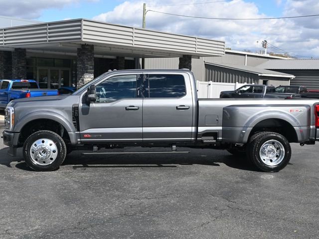 New 2026 Ford F450 Platinum image 4