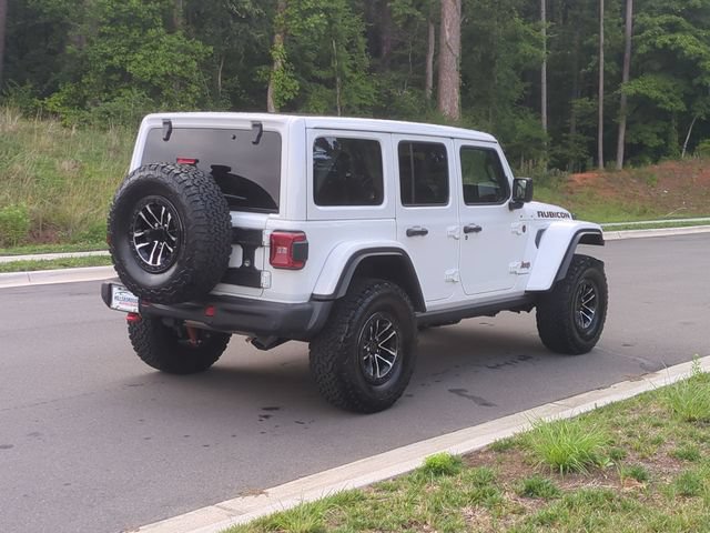 Used 2025 Jeep Wrangler Unlimited Rubicon AWD/4WD image 13