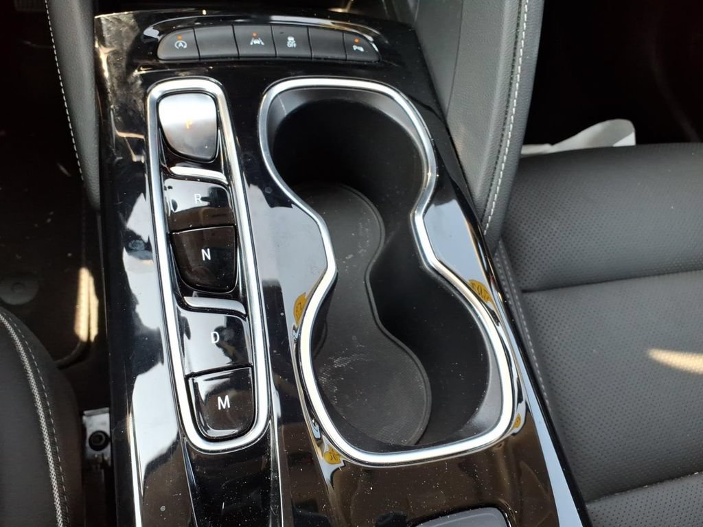 Used 2023 Buick Envision Essence FWD image 20