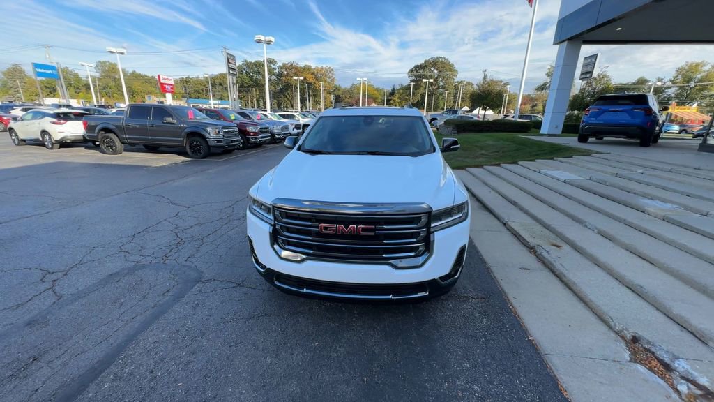 Certified 2023 GMC Acadia AT4 w/ Preferred Package image 3