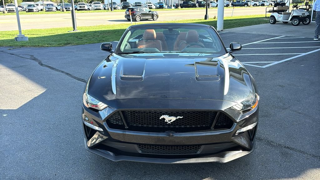 Used 2018 Ford Mustang GT Premium RWD image 4