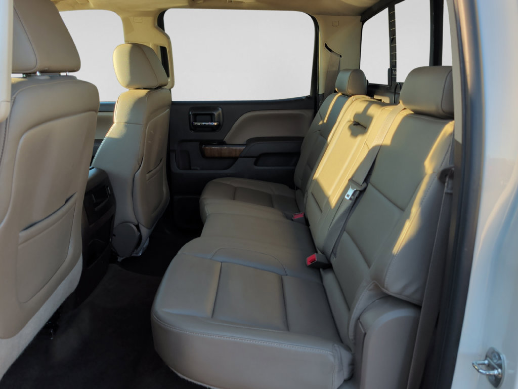 Used 2015 GMC Sierra 1500 SLT w/ SLT Crew Cab Value Package AWD/4WD image 31
