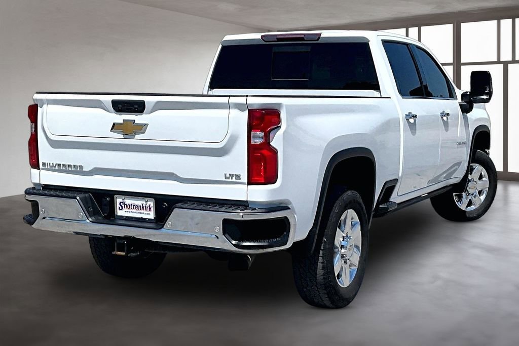 Used 2022 Chevrolet Silverado 2500 LTZ w/ LTZ Plus Package AWD/4WD image 6