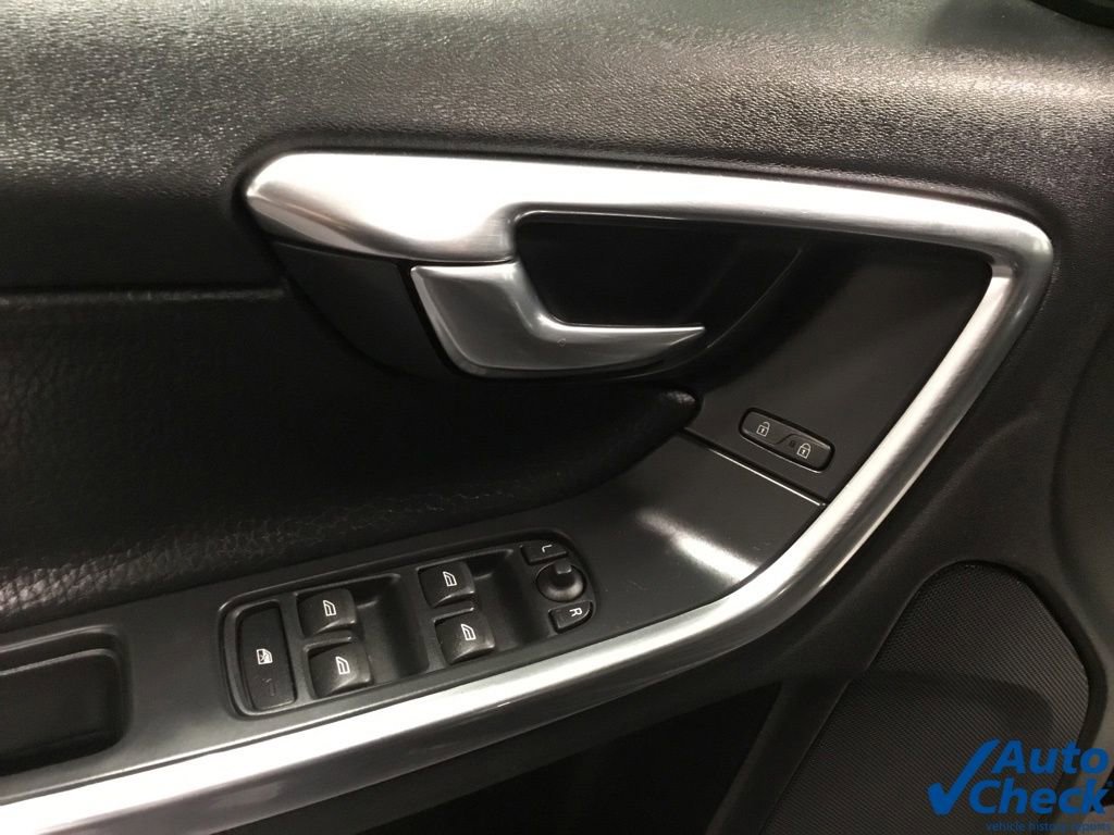 Used 2014 Volvo S60 T5 image 21