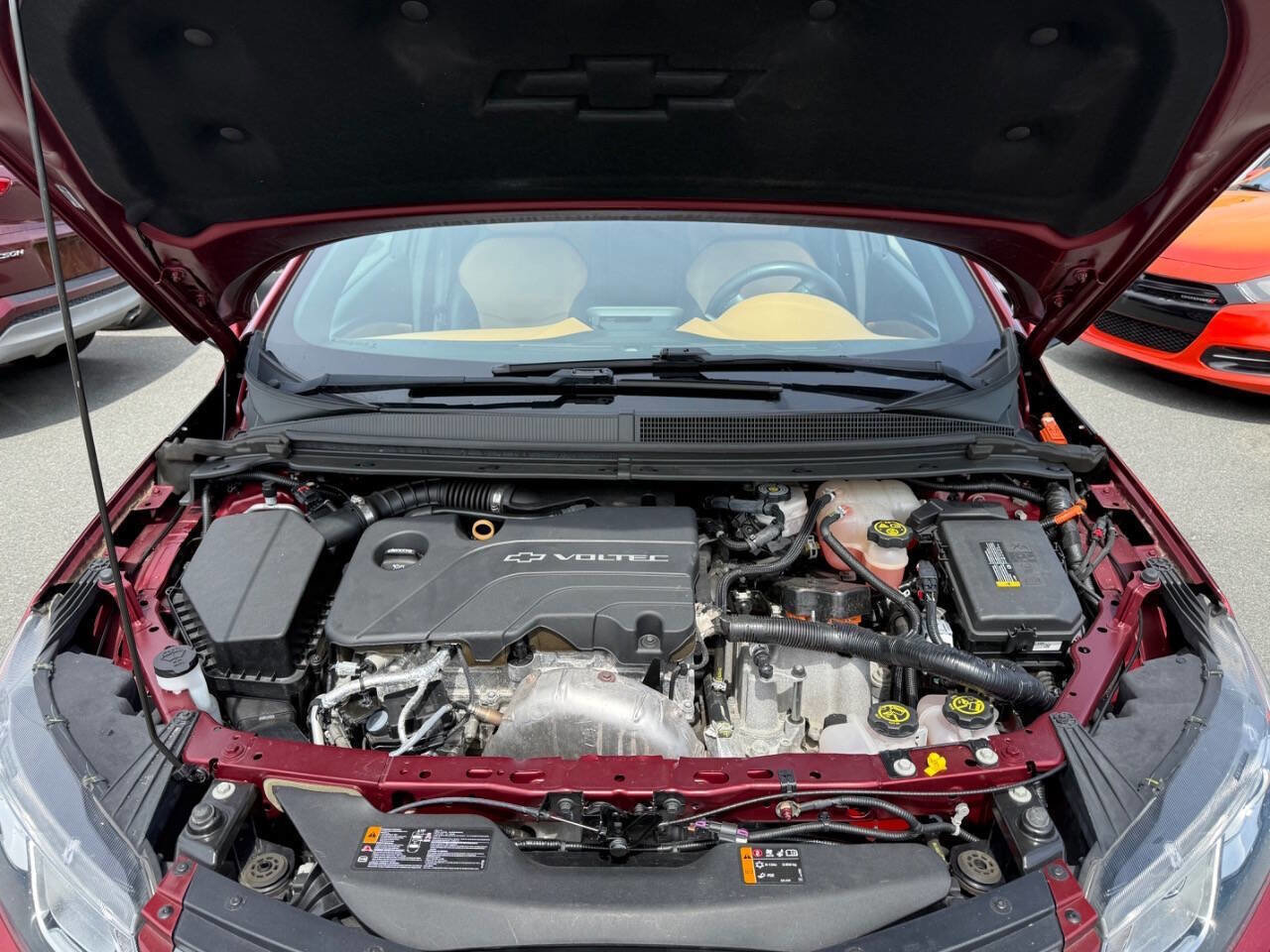 Used 2017 Chevrolet Volt Premier w/ Driver Confidence II Package image 23