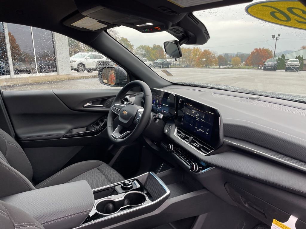 New 2026 Chevrolet Equinox LT image 28