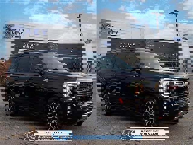 Used 2023 GMC Yukon XL AT4 w/ AT4 Premium Plus Package image 1