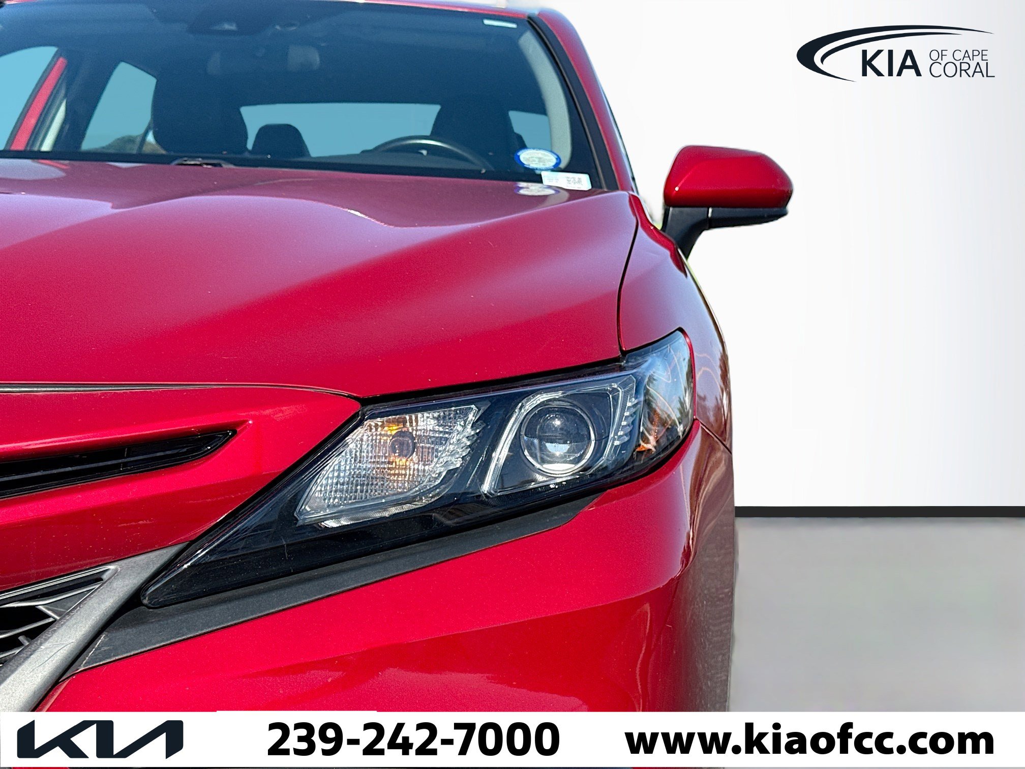 Used 2021 Toyota Camry SE image 9