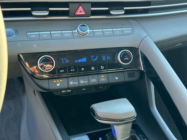 Certified 2023 Hyundai Elantra SEL w/ Convenience Package FWD image 23