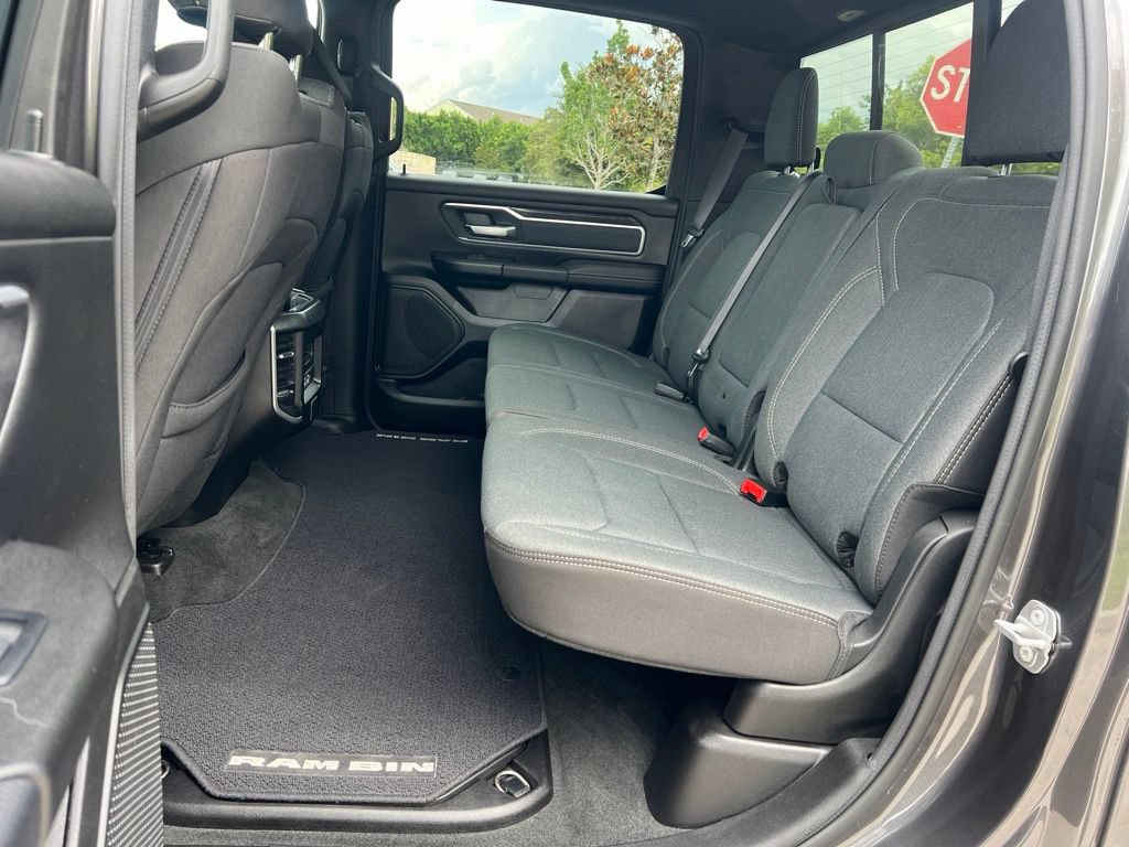Used 2022 RAM 1500 Big Horn AWD/4WD image 31