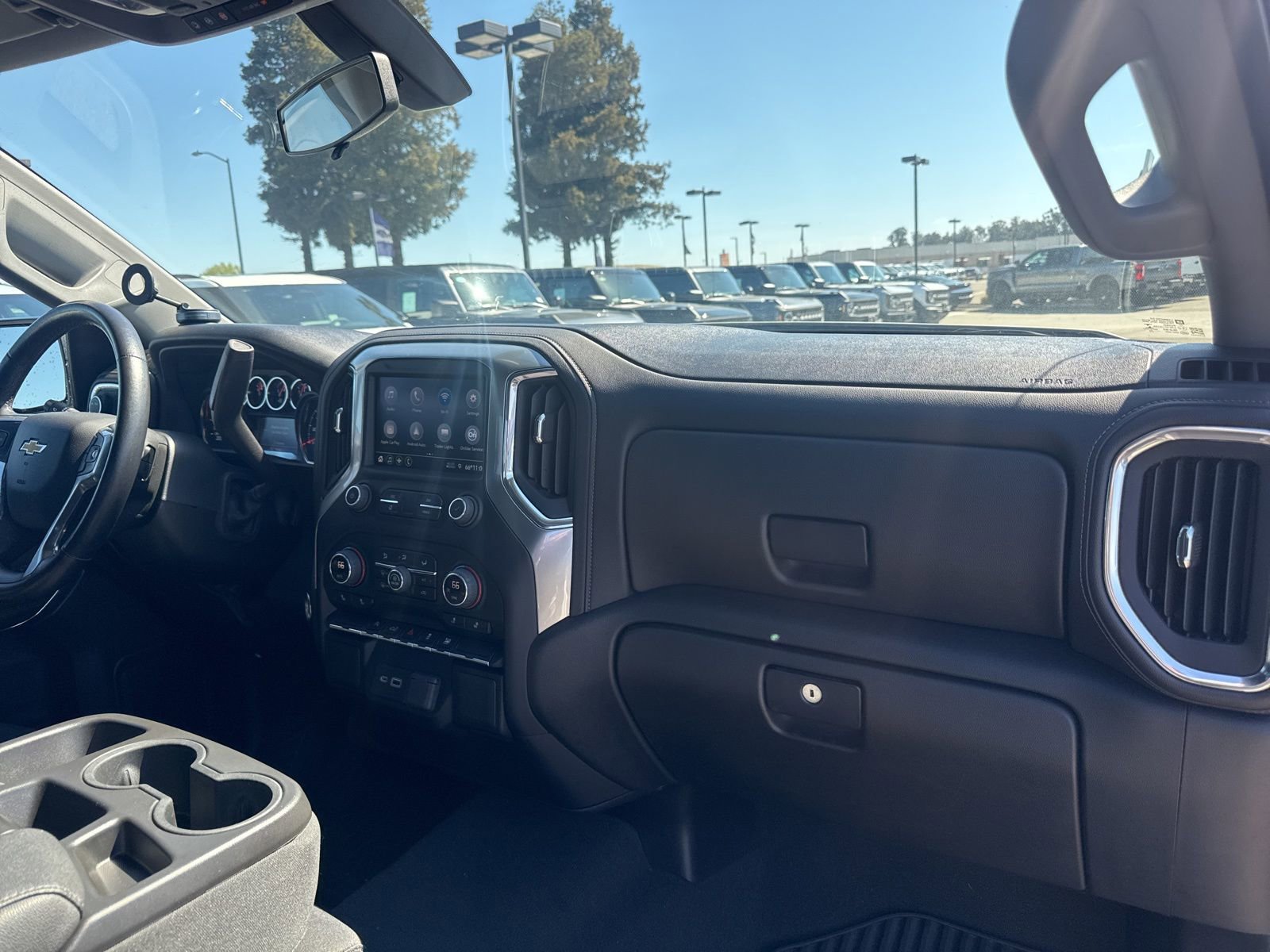 Used 2022 Chevrolet Silverado 1500 LT w/ Bed Protection Package image 13