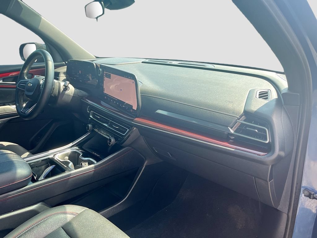 Used 2024 Chevrolet Traverse Z71 AWD/4WD image 31