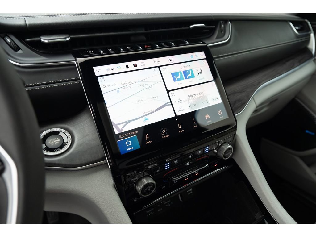 Used 2023 Jeep Grand Cherokee Overland image 22