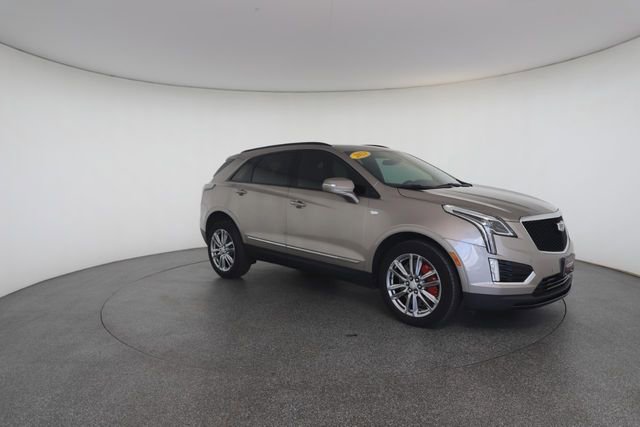 Used 2023 Cadillac XT5 Sportv w/ LPO, Floor Liner Package image 27
