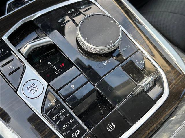 Certified 2023 BMW X7 xDrive40i w/ Climate Comfort Package image 11