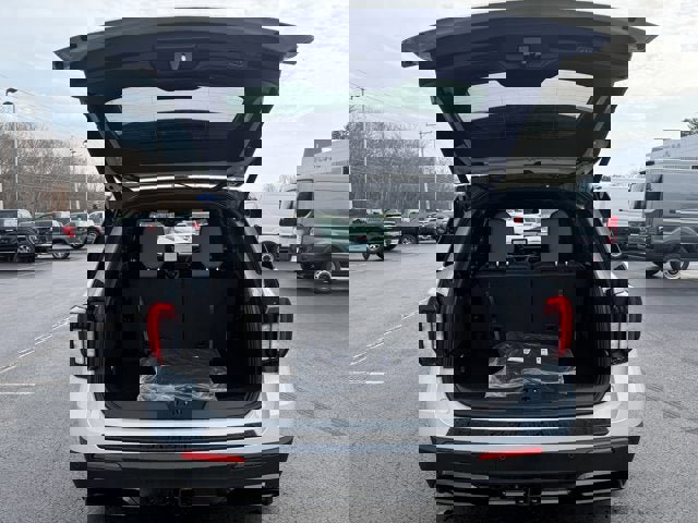 New 2026 Ford Explorer ST-Line image 7